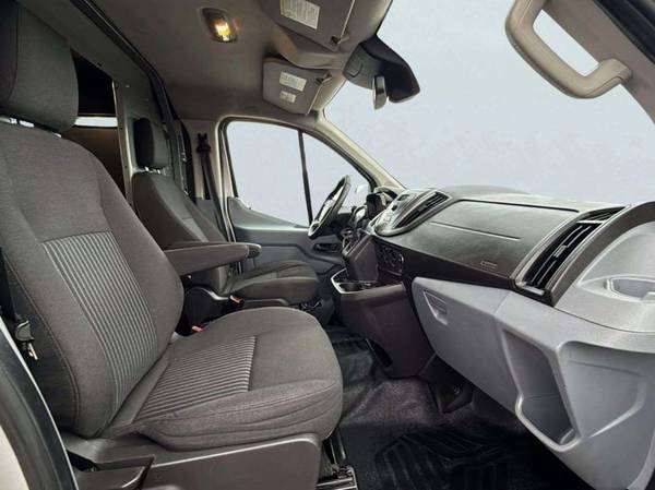 2016 Ford Transit - Photo 12