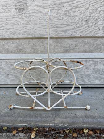 Adorable Spice Rack 1