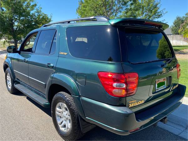 2003 Toyota Sequoia Limited SUV 4x4 - $6,000 (Nampa)63469903406339123