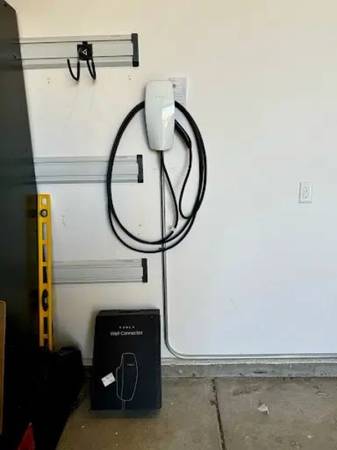 Electrical work/ Handyman 1