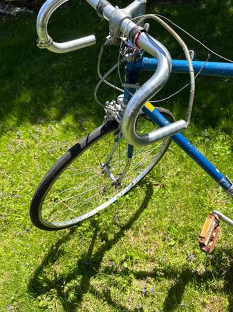 Bicicleta para adulto Schwinn de 10 velocidades - $35 (Bay View)63471070878337121