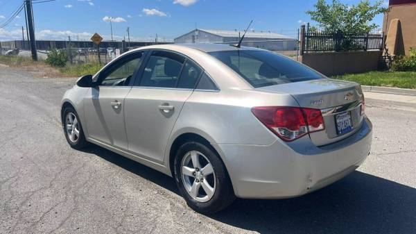 2014 Chevrolet Cruze Chevy 1LT Sedan 4D Sedan - $3,500 (Real Deal Auto)63619149762433123