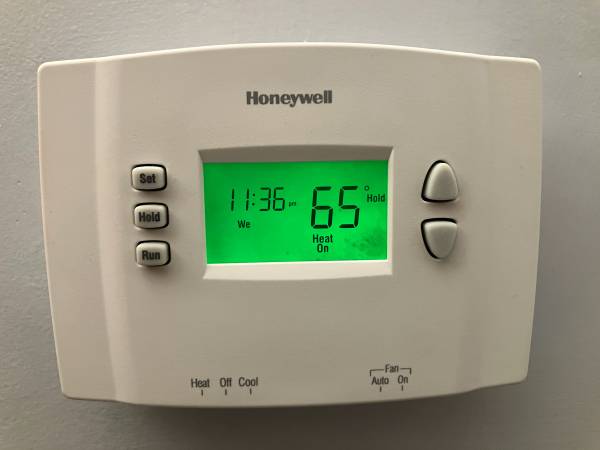 Honeywell programmable thermostat; 5-2day programming 1