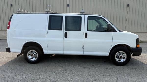 2013 GMC Savana 2500 - Photo 5