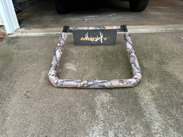 Muddy Outdoors Universal Shooting Rail 1