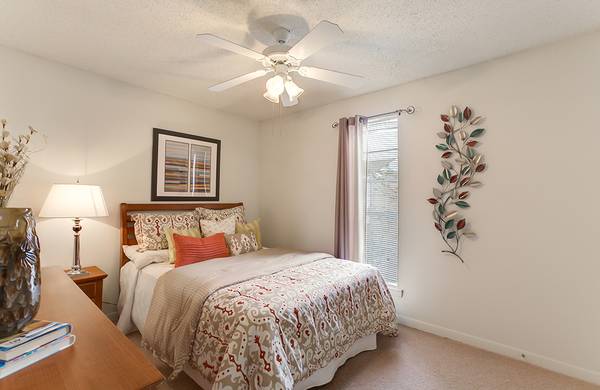 $1,245 / 2br - 1022ft2 - WOW - TODAY's SPECIAL VALUE - 2nd Floor 2 Bed 2 Bath (Fox Run - Metairie)63903771020419122