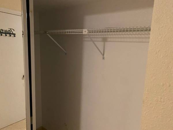 $975 / 1br - Room for rent (Pembroke Pines)63825469223811123