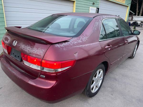 2003 Honda Accord - $2,500 (Austin)63439726513921122