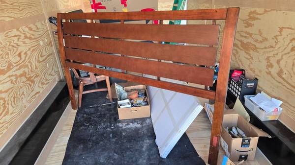 NEVER USED  KING HEADBOARD 1