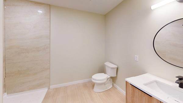 $2,900 / 1br - Somerville 1 Bed/1 Bath | Pet Negotiable | Near Sullivan Square63699256257795122