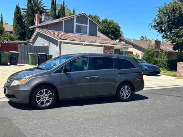 2012 Honda odyssey EXL limited - $9,00063470894789635120