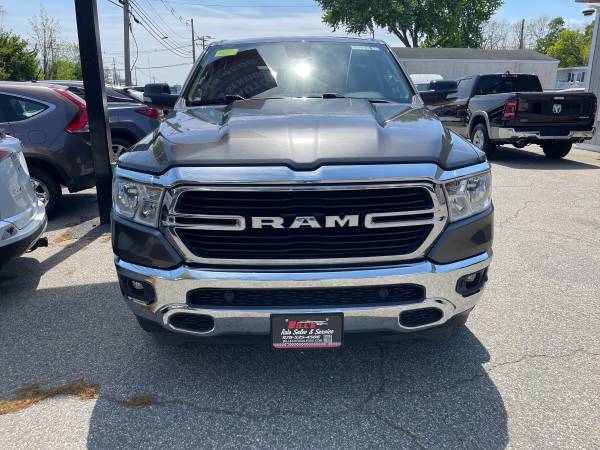 2019 Ram 1500 Big Horn, Historial de Servicio Excelente, Condición Fabulosa - $25,499 (Peabody)63623750857091121