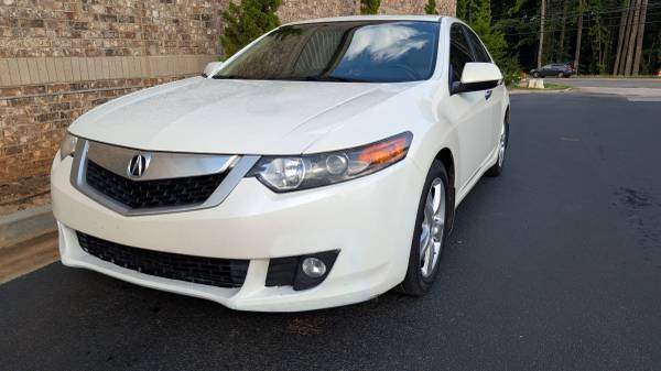 2010 ACURA TSX 4 CYL GAS SAVER LEATHER SUNROOF RUNS & DRIVES EXC COLD AC - $4,700 (Cumming)63620341493891124