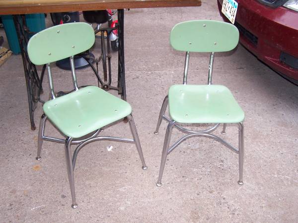 2 1965 Cortex elementary school/children's chairs 1