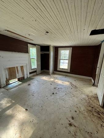 $139,900 / 3br - 1396ft2 - Home in Beaufort Co For Sale Owner Financed! 229 Main St (Aurora)63897186451458124