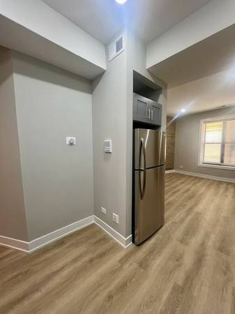 $2,450 / 1br - NEWLY REMODELED Lincoln Park 1bd! Laundry In Unit! No Sec Dep, Pets Ok (Lincoln Park)63918533371907121