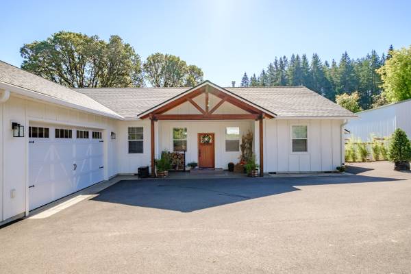 $709,900 / 3br - 2366ft2 - 41222 Highway 228 (Sweet Home OR)63624668849667121