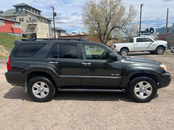 2007 Toyota 4Runner 4x4 SR5 - $12,000 (denver)63619738172035124