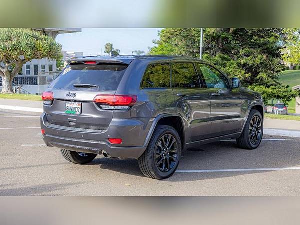 2019 Jeep Grand Cherokee Altitude 4x4 4dr SUV - $25995.0063470061650049123