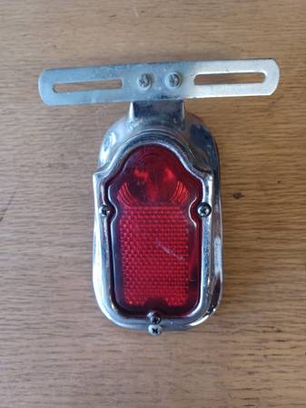 JC LIANG TAIL LIGHT 1