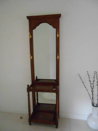 COAT RACK & UMBRELLA STAND 1