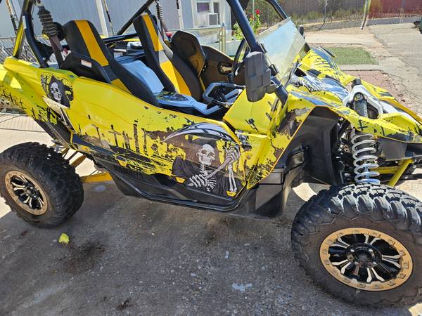 2016 Yamaha yxz1000r side by side - $8,50063471382780163120
