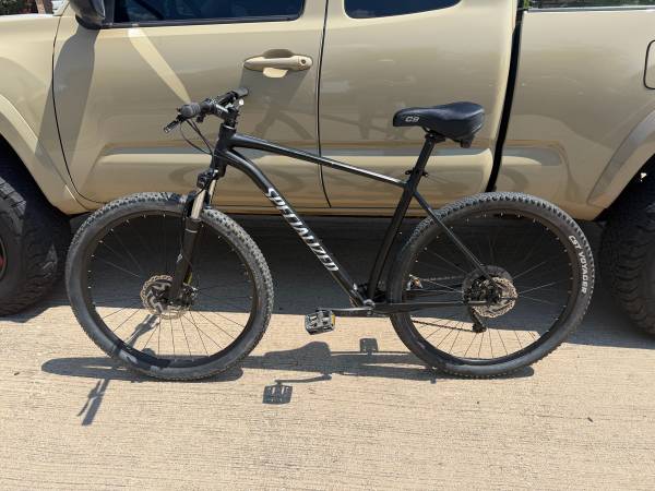 Specialized Rockhopper 29er MTB 1