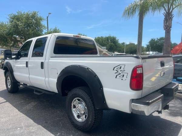 2011 Ford Super Duty F-350 - Photo 6