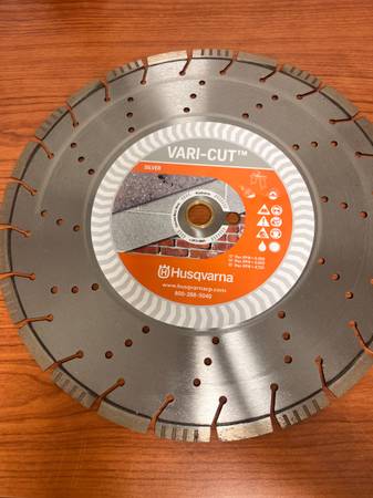 14" Husqvarna Vari-Cut 1