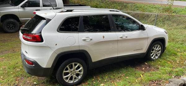 2015 Jeep cherokee latitude 1