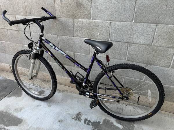 26'' Magna Air Tension 18 speed $45 1