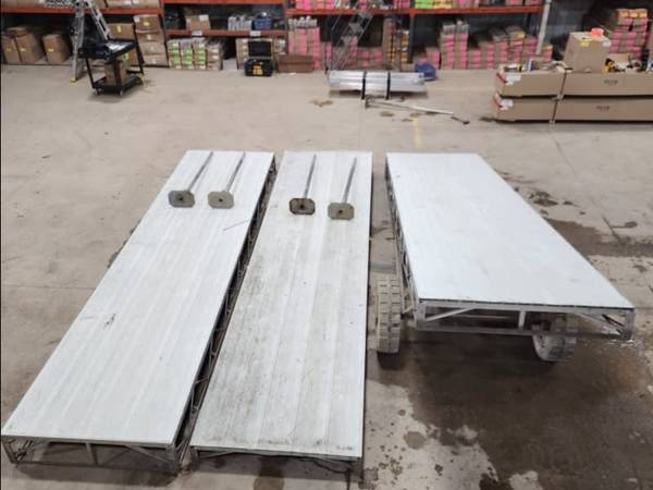 Hewitt Roll in dock with aluminum decking 48 ft straight walk 1