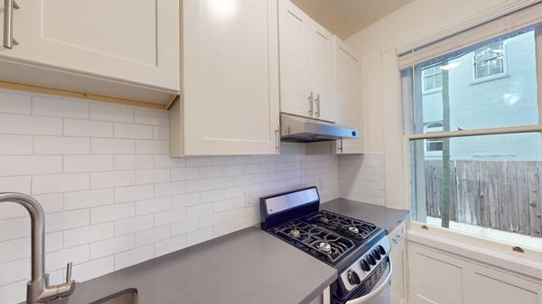 $2,445 / 382ft2 - Estudio asequible cerca del transporte público. Unidad #103 (centro / cívico / Van Ness)63667975676547122