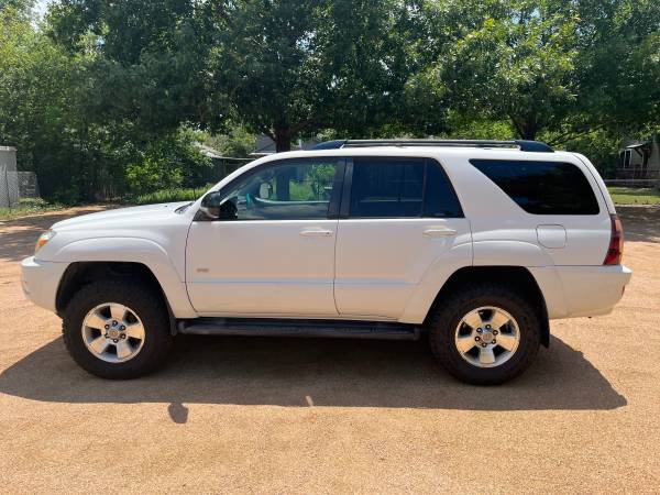 2005 Toyota 4Runner SR5 - $8,70063470065440131121