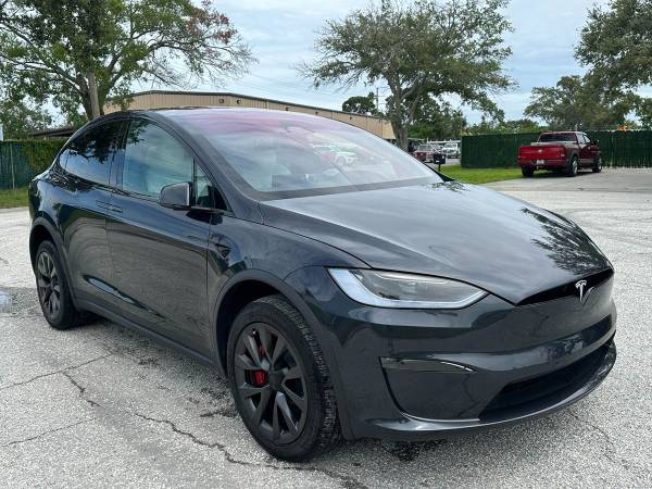 2024 Tesla Model X Plaid AWD - $75,983 (Clearwater, Florida)63611902151937121