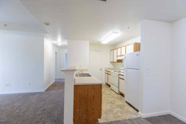 $1,800 / 2br - 978ft2 - Centro de negocios, Patio/Balcón, Vista (4542 Bromley Ln, Brighton, CO)63666650081921123