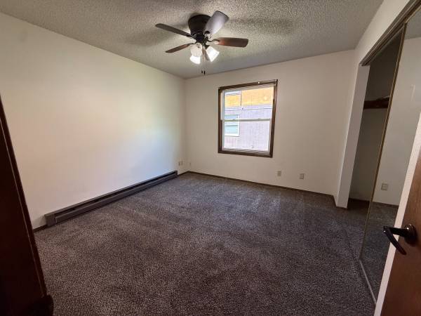 $795 / 2br - 650ft2 - 🌟 2BR/1BA Upper Unit – Cat Friendly – $795/mo – Available NOW (Eau Claire, WI)63845958979969121