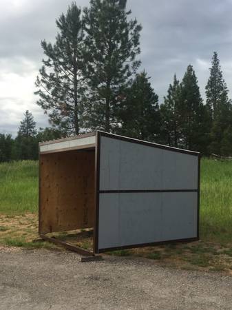 Horse shed / Livestock shelter 1