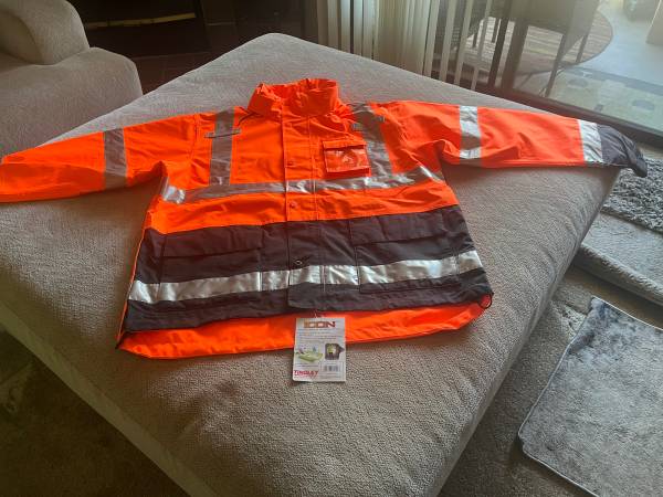 Heavy duty rain jacket 1