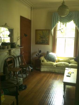 $980 / 8br - 170ft2 - 2 Rooms in Chill, Affordable Household — Util included! (Roxbury)63863135895683124