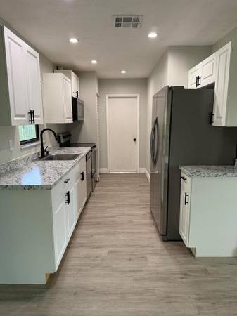 $2,000 / 3br - BEAUTIFUL HOME FOR RENT (PORT ST LUCIE)63799984457217123