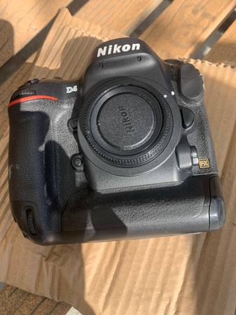 Nikon D4 1