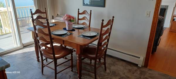 Dining Room Set Table and Six Chairs 1