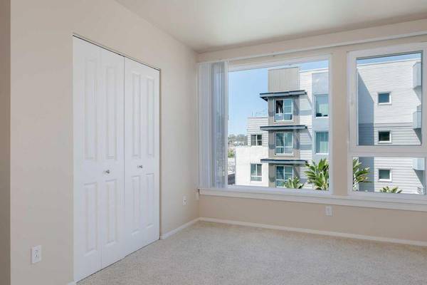 $1,799 / 443ft2 - Studio, 1-, and 2-Bedroom Floor Plans, Washer & dryer (Downtown)63998455527810124