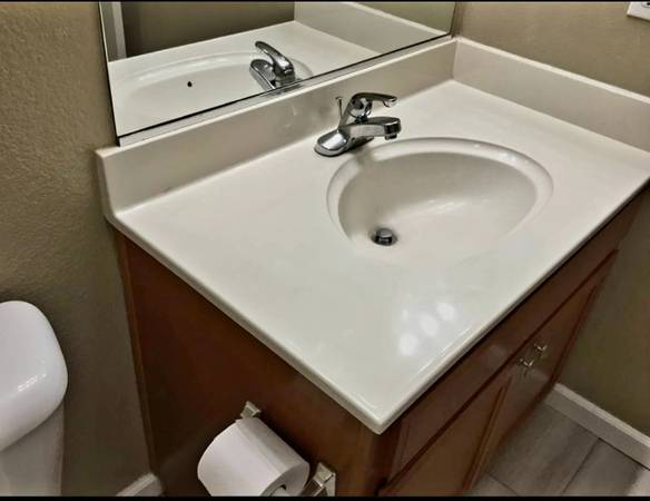 $1,200 / 1br - 40ft2 - Estudio en alquiler en W. NATOMAS sacramento 95834 (Sacramento)63844738793473124