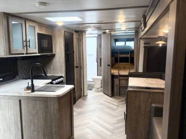 $1,700 / 2br - Private Trailer For Rent Available Now! (brentwood / oakley)63847025271041122