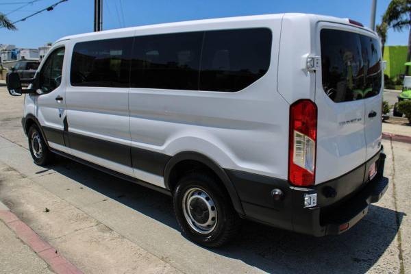 2015 Ford Transit Wagon XL - $25,990 (+ Caseys Cars Inc - Drive Home Quality Today!)63624676148353122