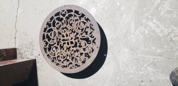 Cast Iron School House Floor Heating Grate 1