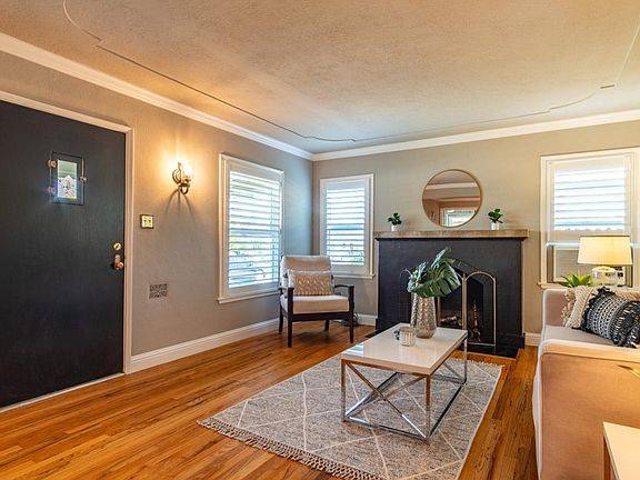 $3,950 / 3br - 1707ft2 - CLASSIC & CLEAN 3 Bed/2 Bath Home in QUIET Neighborhood - SAN JOSE (san jose south)63940544723714123