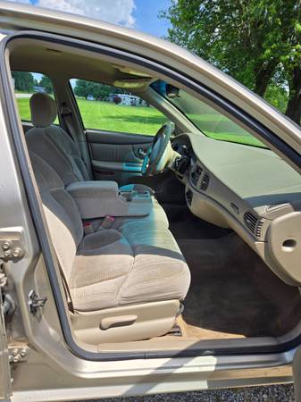 2002 Buick Century **LOW MILES** - $3,40063624960169475122